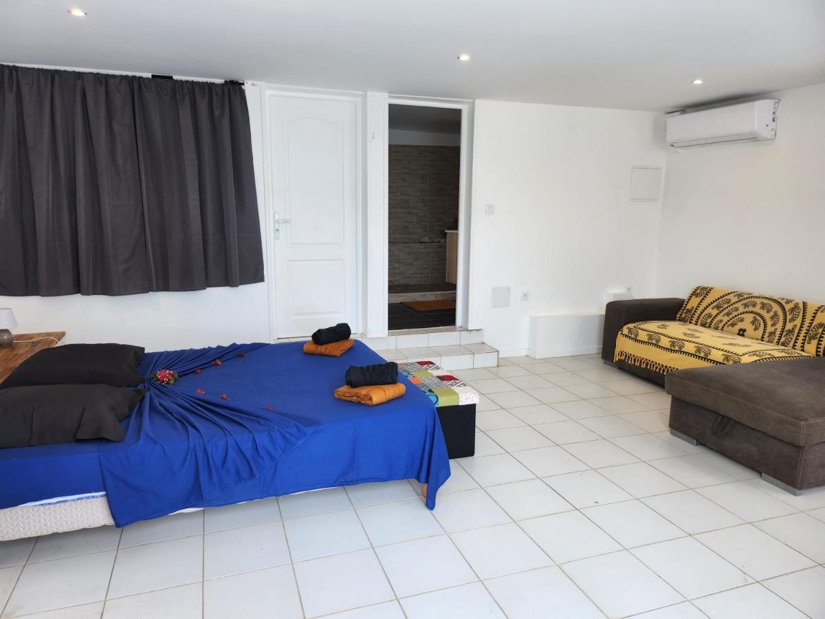 VILLA 6-10 PERS, VUE MER, Piscine Privée, PLAGE A PIEDS Le Gosier  Extérieur photo