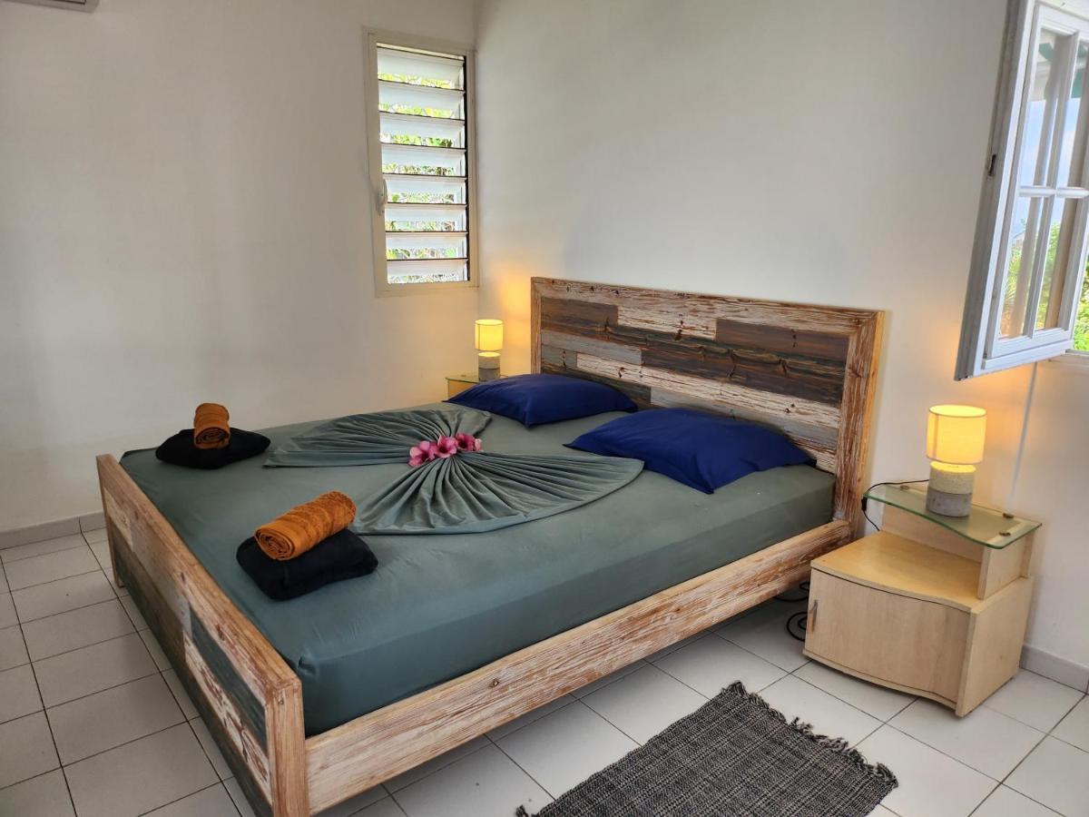 VILLA 6-10 PERS, VUE MER, Piscine Privée, PLAGE A PIEDS Le Gosier  Extérieur photo