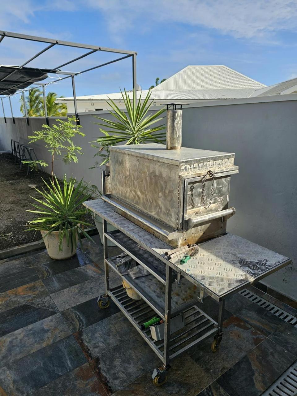 VILLA 6-10 PERS, VUE MER, Piscine Privée, PLAGE A PIEDS Le Gosier  Extérieur photo